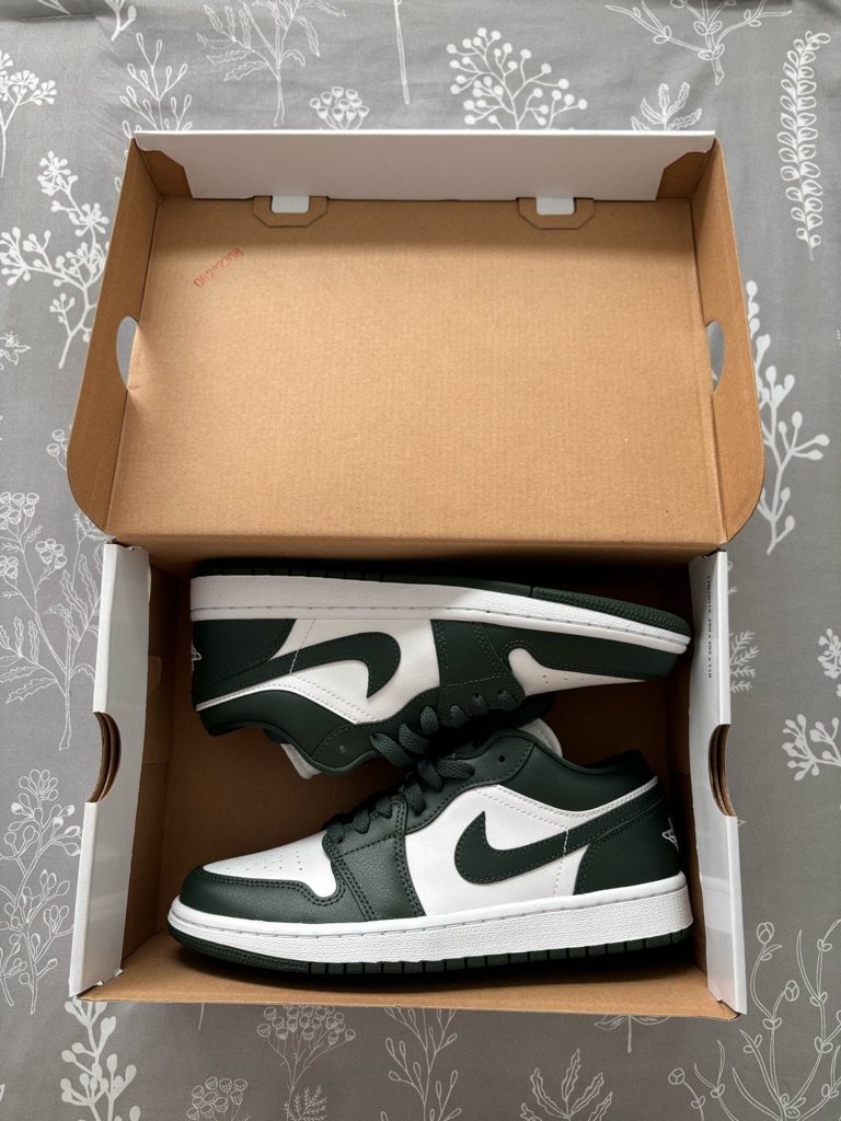 Air Jordan 1 Low